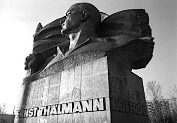 Zum Gedenken an die Ermordung Ernst Thälmanns vor 69 Jahren